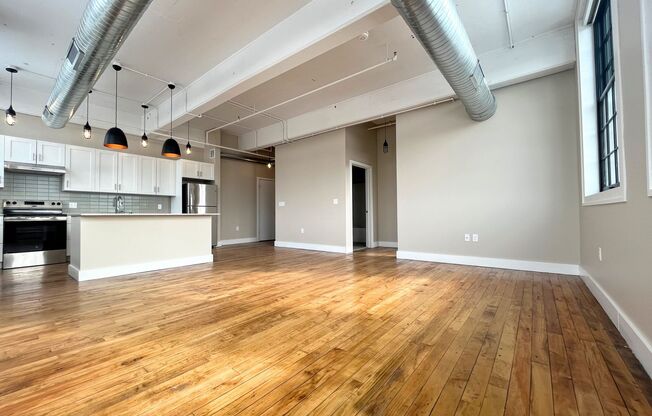 1 bed, 1 bath, 789 sqft, $1,775, Unit UNIT 315