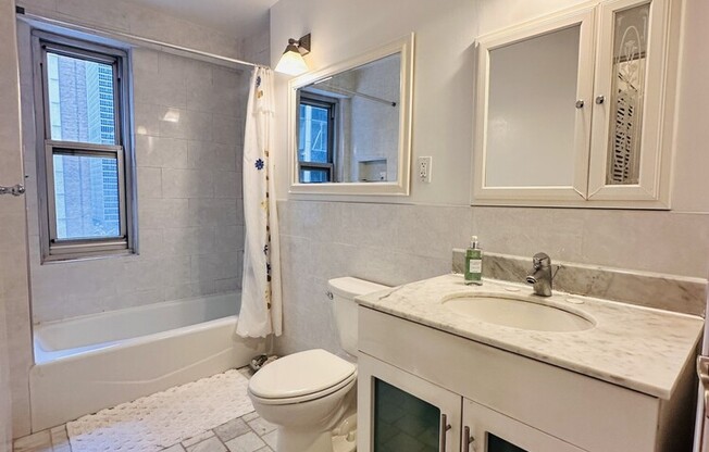 2 beds, 2 baths, $5,975, Unit 9E
