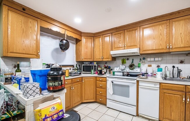 46 CRESTVIEW DR