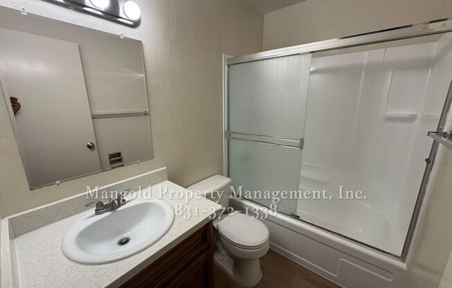 2 beds, 1 bath, 623 sqft, $2,275, Unit D-03