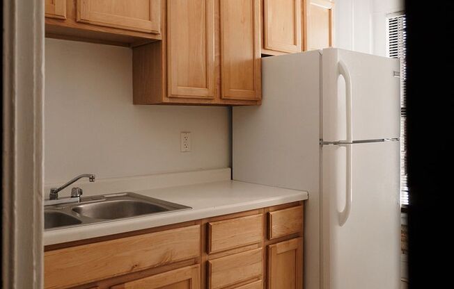 1 bed, 1 bath, 697 sqft, $995, Unit 307-16