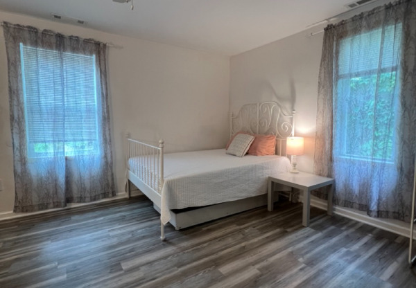 25th and Perry Street