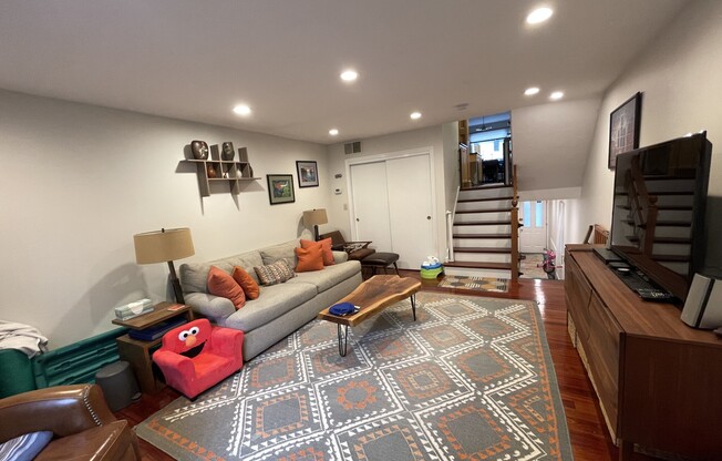 119 Beaconsfield Rd.