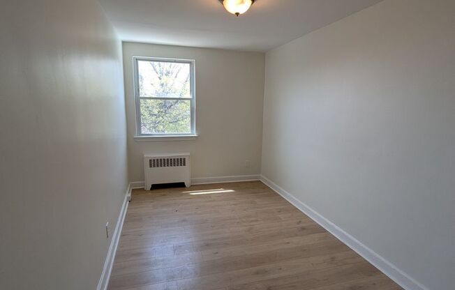 902 Magee Ave