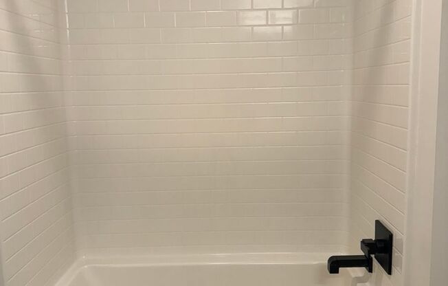 Studio, 1 bath, 354 sqft, $2,295, Unit 507