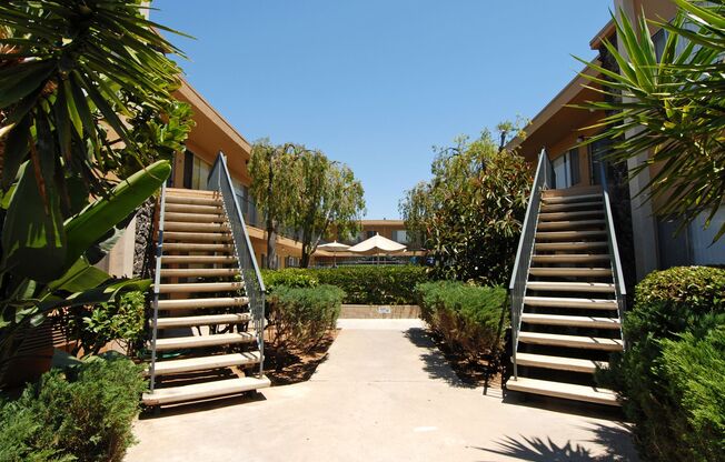 Palm Towers Apartments