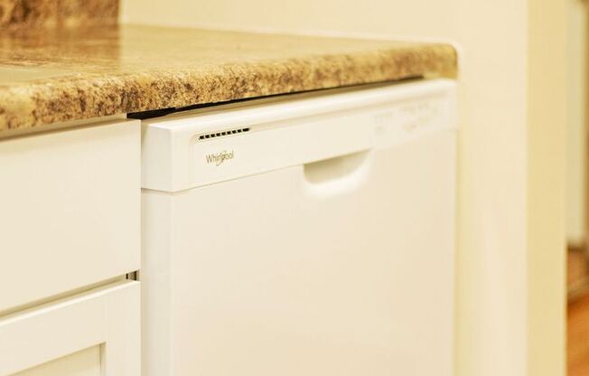 1 bed, 1 bath, 700 sqft, $1,320, Unit 840-101