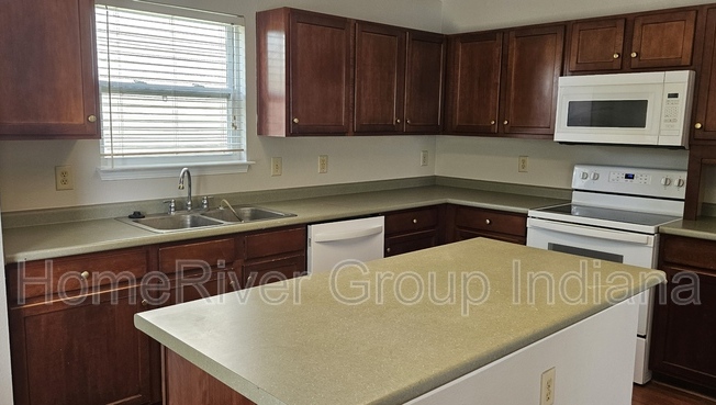 14252 ORANGE BLOSSOM TRL