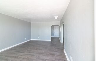 2 beds, 1 bath, $900