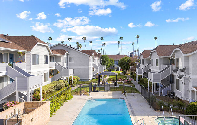 Aerial view of the courtyard, including pool and jacuzzi.