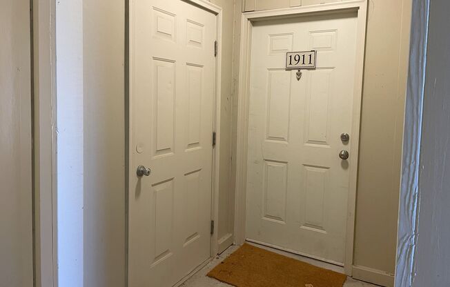 Spacious 4-Bed, 4-Bath Apartment with Luxury Amenities & UT Shuttle Service!
