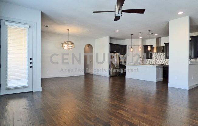 Beautiful 2/2.5 in Carrollton-Farmers Branch ISD For Rent!