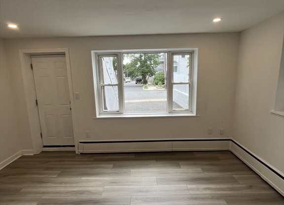 48 RAWSON RD
