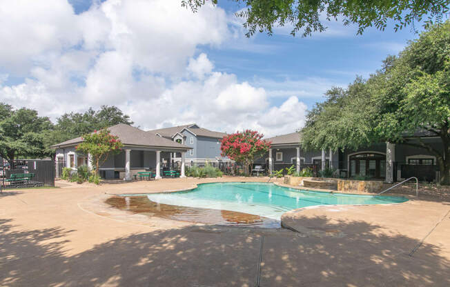 the preserve at ballantyne commons pool and community buildings