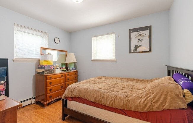 2 beds, 1 bath, 703 sqft, $2,600, Unit 1