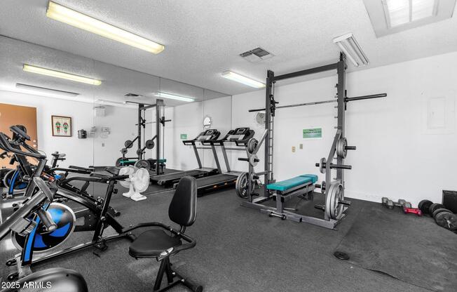 4554 E PARADISE VILLAGE Parkway N