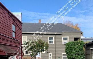 2106 DEXTER AVE N