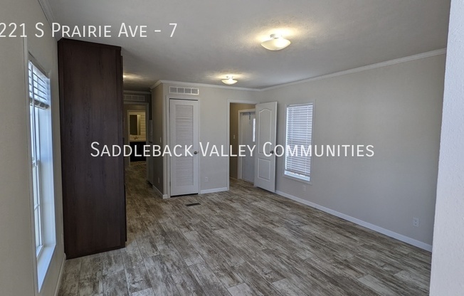 2221 South Prairie Ave.