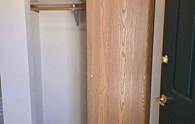 2 beds, 1 bath, 850 sqft, $1,259, Unit PL   7507