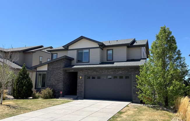 Spacious Contemporary Home Near Southlands with Dual Kitchens & Scenic Views