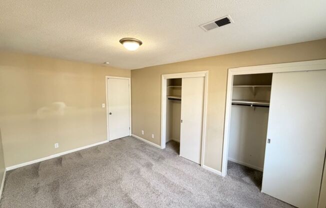 1 bed, 1 bath, 650 sqft, $870, Unit 1505-13