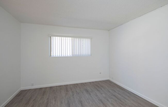 1 bed, 1 bath, $2,095, Unit 52