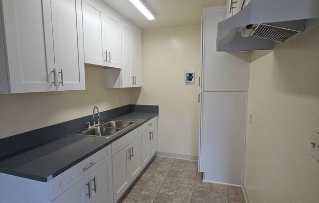 SPECIAL OFFER- 1 MONTH FREE (ON APPROVED CREDIT)