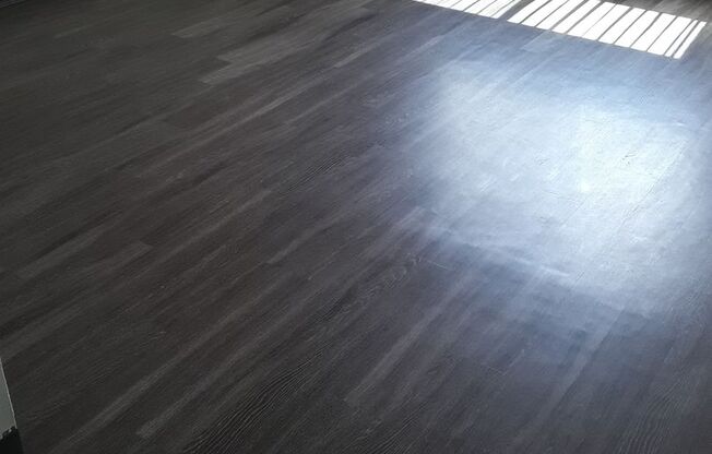 2 beds, 1.5 baths, 1,032 sqft, $1,800, Unit 6E