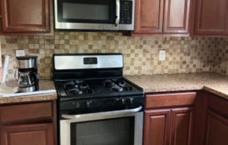 846 S 14 ST