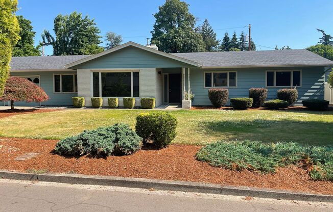 Charming 3-Bedroom Single-Level Home in a Fantastic Neighborhood!