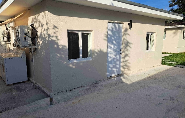 21900 CUTLER BAY