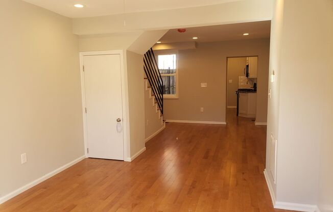 Amazing Fed Hill 2bd/1ba gut renovation w/ CAC, W/D & more! Available 12/15