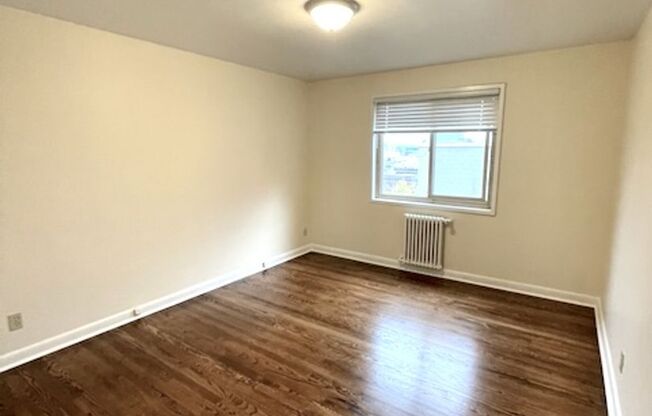 1 bed, 1 bath, 690 sqft, $1,550, Unit 302