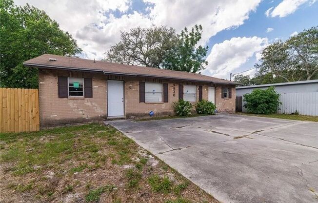 2-Bedroom, 1-Bathroom Duplex in Tampa