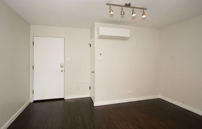 1 bed, 1 bath, $1,350, Unit #29