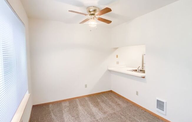 1 bed, 1 bath, 628 sqft, $1,625, Unit 222