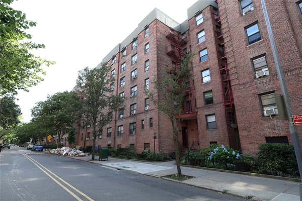 34 20 78 ST