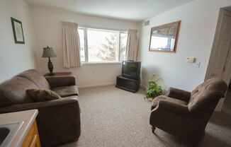 2 beds, 1 bath, $1,343, Unit # 200