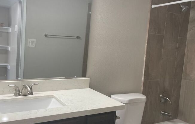 1 bed, 1 bath, 685 sqft, $1,149, Unit 107