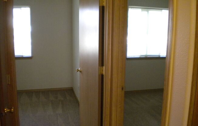 2 beds, 2 baths, 981 sqft, $1,649, Unit 204