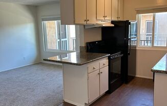 Port Au Fina (Saratoga Ave.)