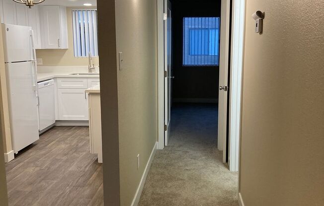 2 beds, 2 baths, 900 sqft, $1,750, Unit 224