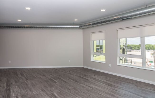 1 bed, 1 bath, 816 sqft, $1,250, Unit 409