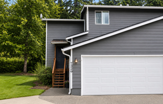 Mitra - Bisht Puyallup