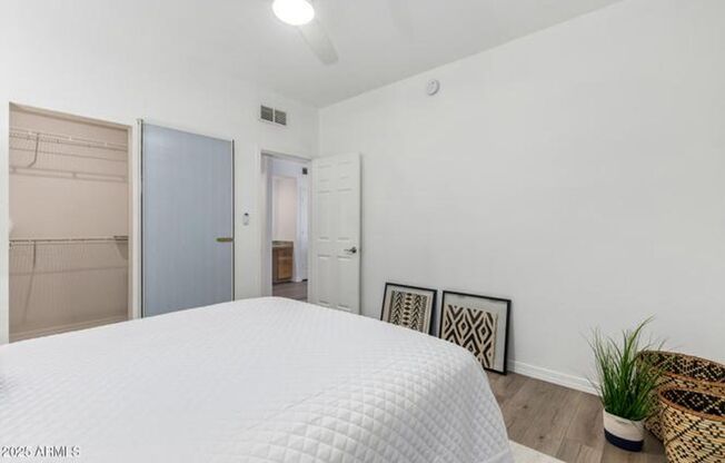 2 beds, 2 baths, $2,195, Unit UNIT 2244