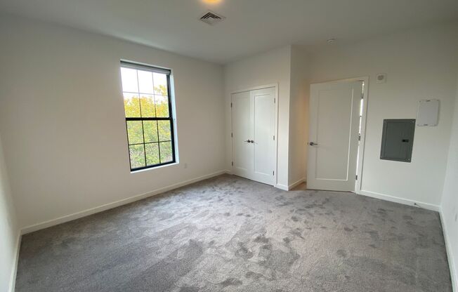 1 bed, 1 bath, 675 sqft, $2,100, Unit The Elm - 608