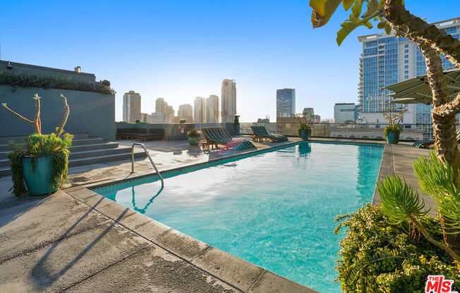 1 bed, 1 bath, 1,190 sqft, $3,200, Unit 310