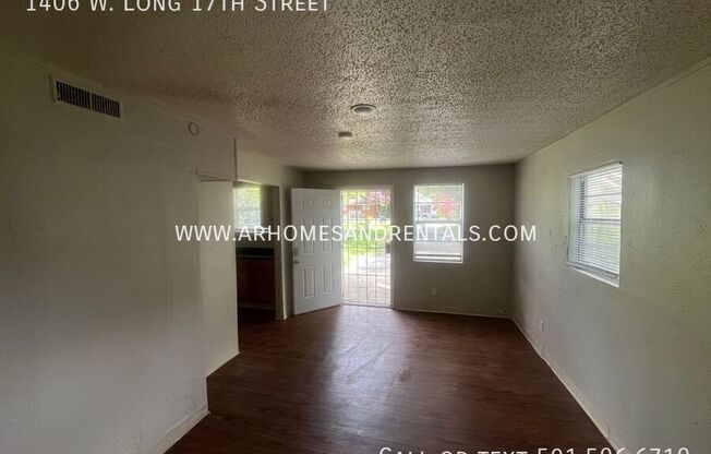 1406 W Long 17th Street