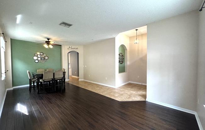 920 LOST GRV CIR
