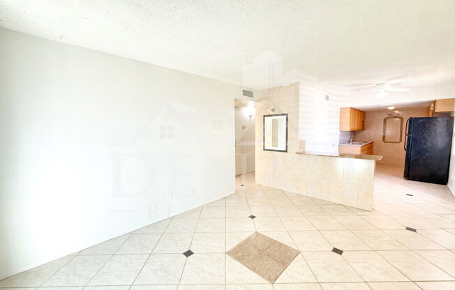 2 beds, 1 bath, 792 sqft, $1,095
